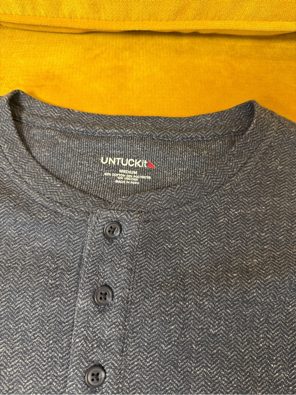 UNTUCKit Men's Charcoal Heather Henley Long Sleeve